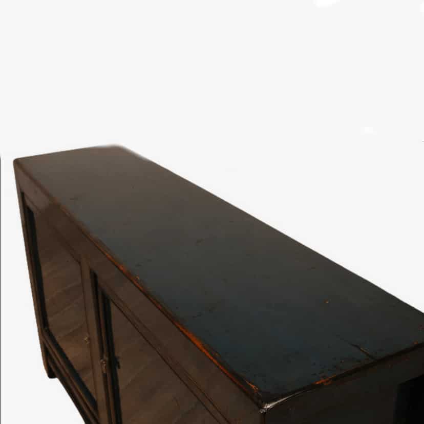 syn11386-light.jpeg